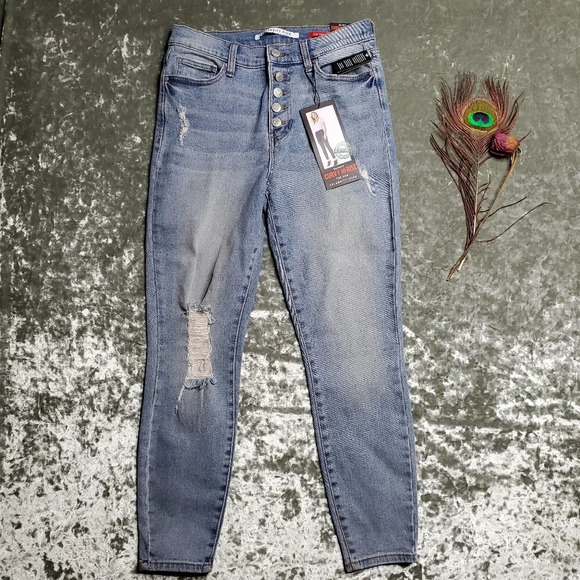 Celebrity Pink Hi-Rise Jeans - Picture 1 of 7